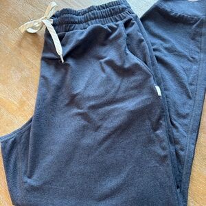 VUORI women’s halo regular length joggers